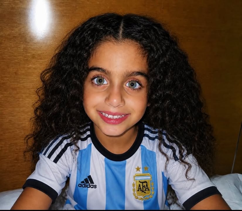 Gabriela Sari compartió esta foto de su hija Dona