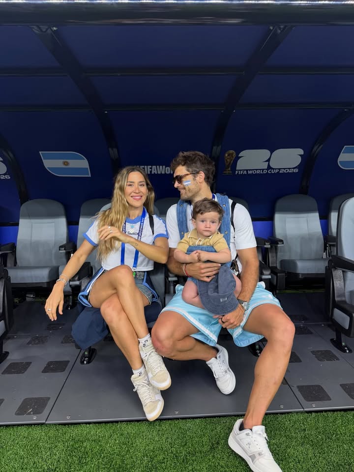 Jimena Barón subió esta foto con Tuma y Arturo ❤️‍🩹