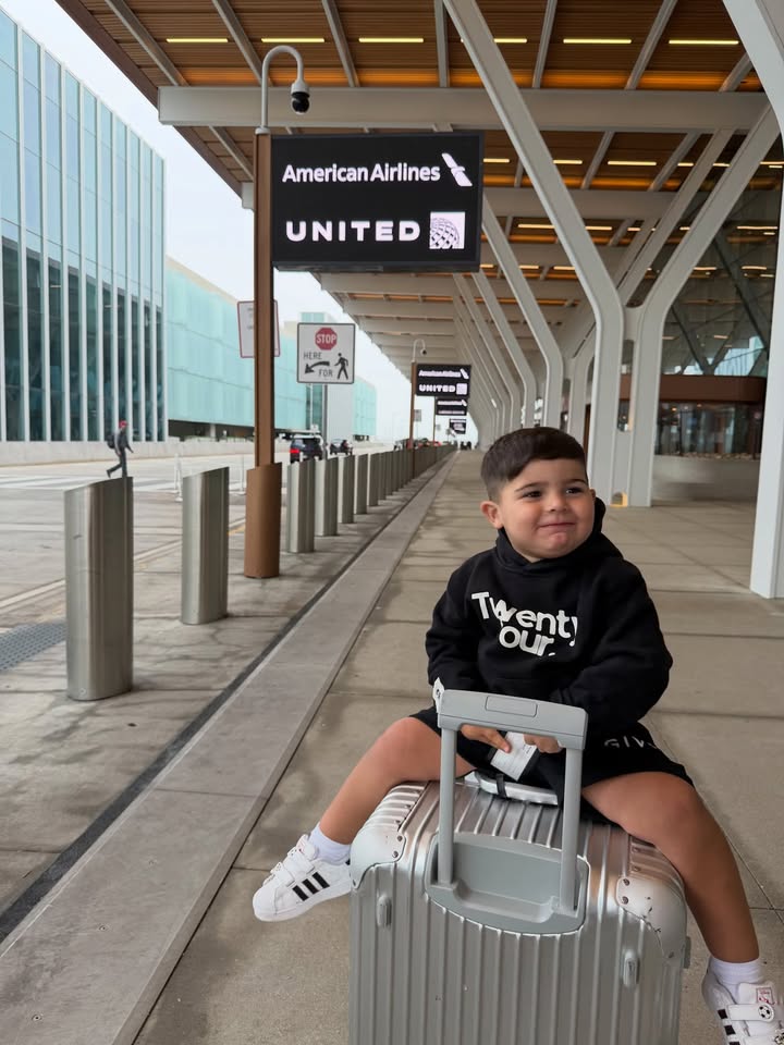 Valu Cervantes compartió esta foto de Benja