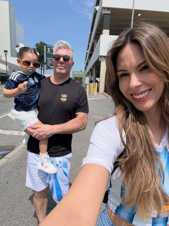 Barby Franco, Fernando Burlando y su hija Sara 🥹💘