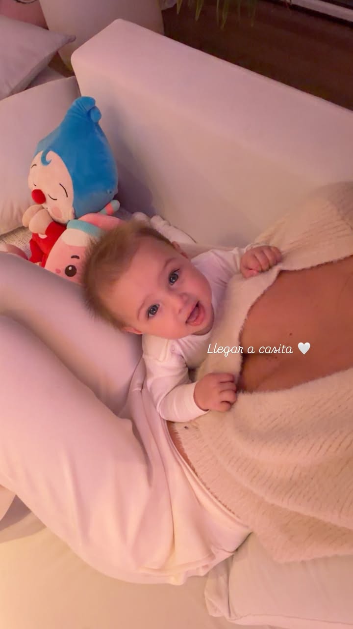 Cami Homs compartió en redes esta foto con su hija Aitana ❤️🩹