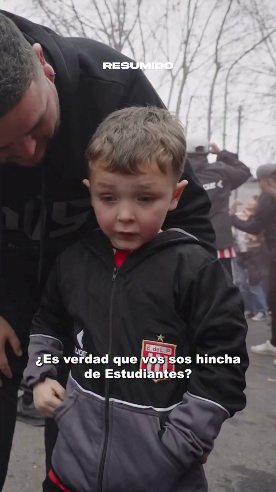 "¿Le ponés 'Carrillo' así le muestro a mi papá?"