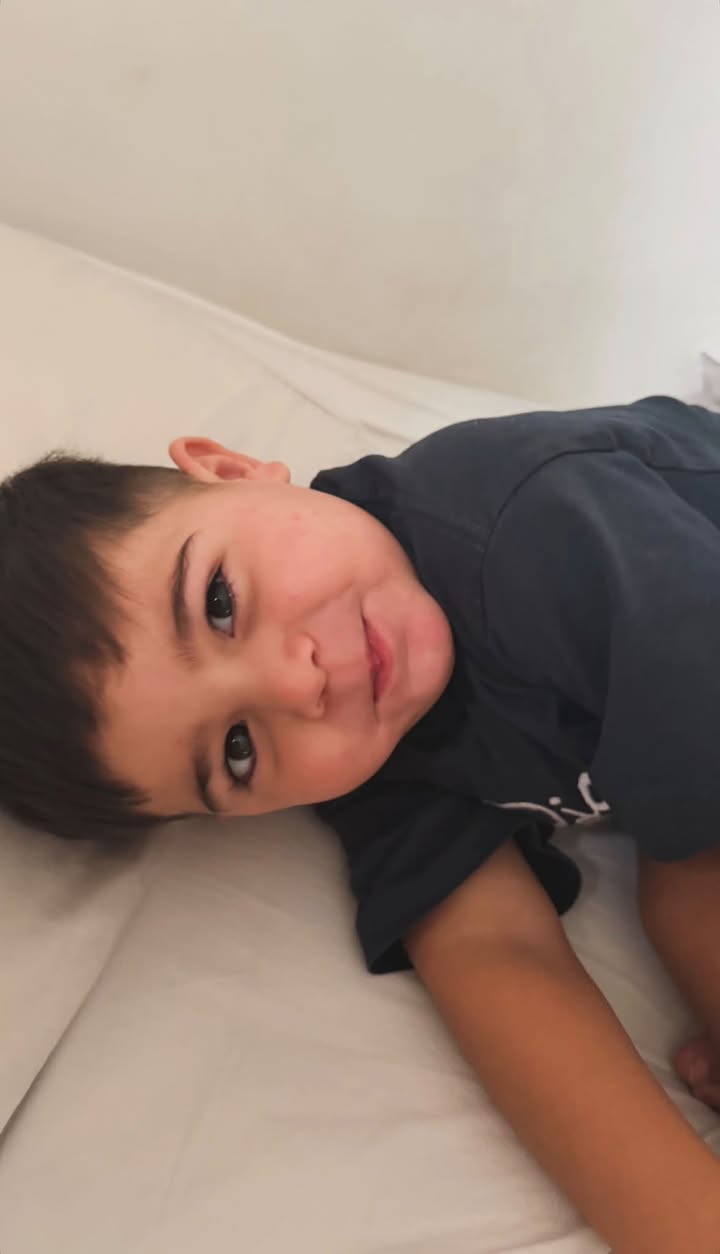 Esa carita dice que algo está tramando Benja 😂
