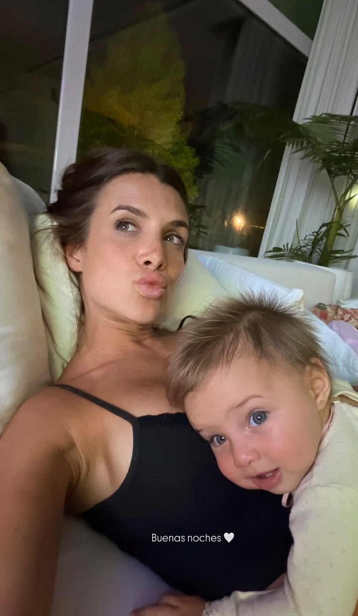 Cami Homs subió esta foto con su hija Aitana 💛