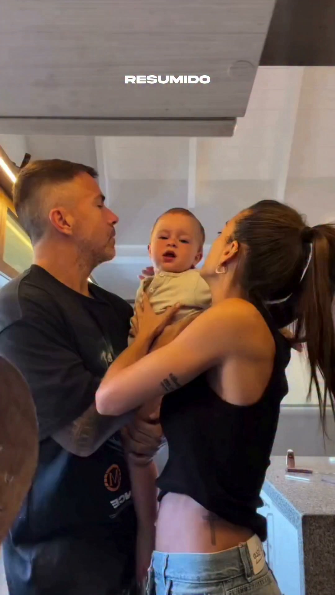 Sol Pérez compartió un video del desayuno que le prepara a su pareja Guido y su hijo Marco 🫐🍌