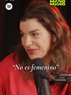 "CUANDO ARRANQUÉ ERA RARÍSIMO VER UNA MINA ARRIBA DEL ESCENARIO"