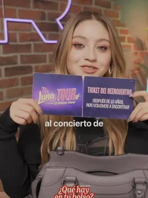 ¿QUÉ HAY EN EL BOLSO DE KAROL SEVILLA?