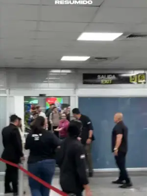 ASÍ LLEGÓ NADIE DICE NADA A PARAGUAY, EN MODO ESTRELLAS