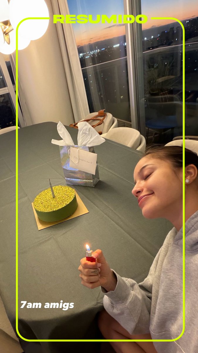 Así recibió Emilia Mernes a Duki por su cumple, con un regalo y una torta