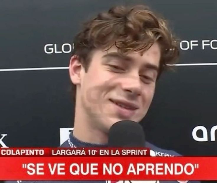 Y sí… Durante este Mercurio Retrógrado pueden volver:
• una expareja
• un casi algo
• un amigo que desapareció
• alguien que todavía no olvidaste

No siempre vuelven para quedarse