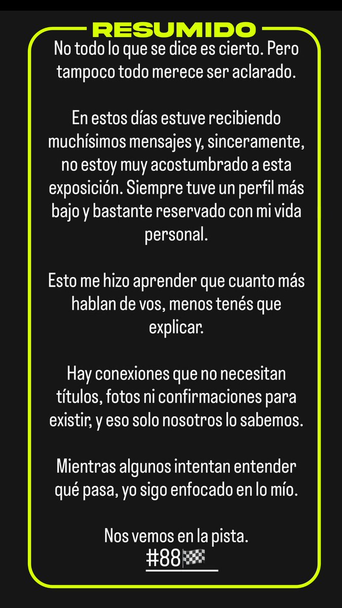 “Hay conexiones que no necesitan títulos” 

Franco Deambrosi escribió un comunicado después de que Yanina Latorre lo vinculara con China Suárez.
