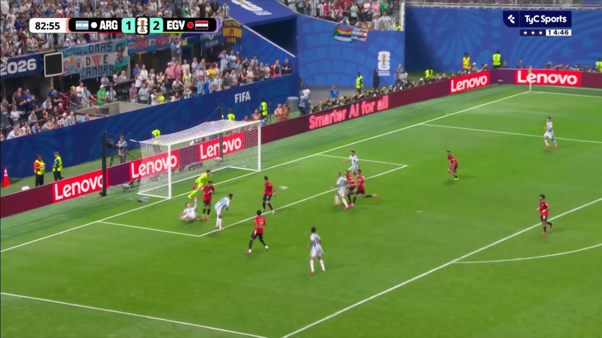 GOLLLL LA CONCHAAAAAA

MESSI NOS DIO OTRA VIDA Y MARCÓ EL 2-2