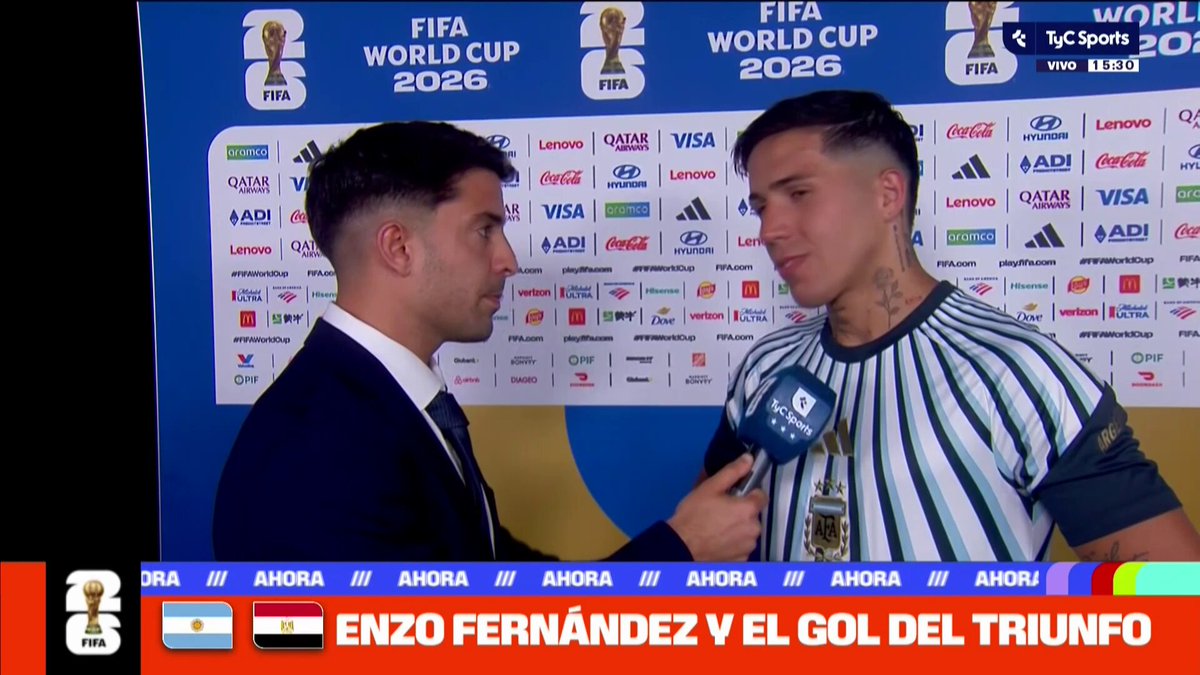 “La verdad que se me llena el corazón de ilusión y orgullo” 

Enzo Fernández habló después del partido y remarcó que “seguimos vivos y hay que seguir para adelante”