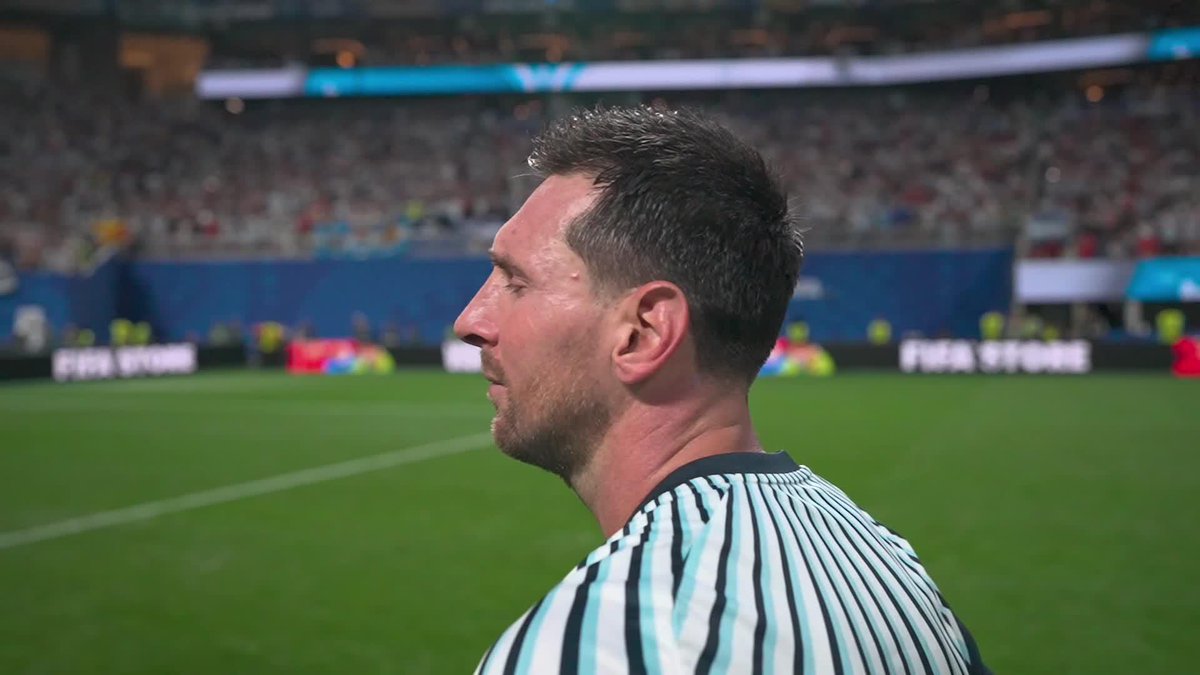 El abrazo entre Messi y De Paul 🥺🥺