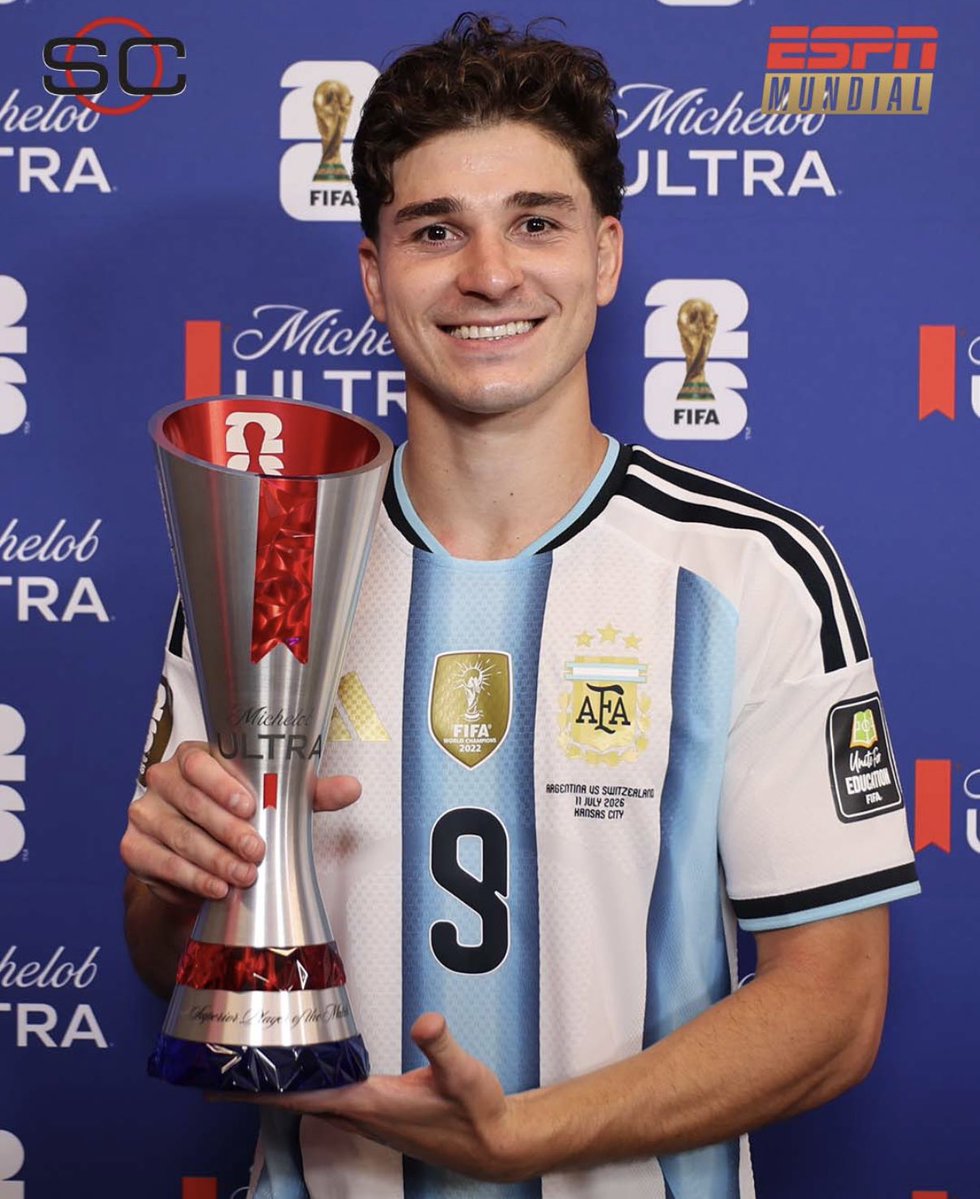 Julián se llevó el premio al mejor jugador del partido🇦🇷🇦🇷🇦🇷