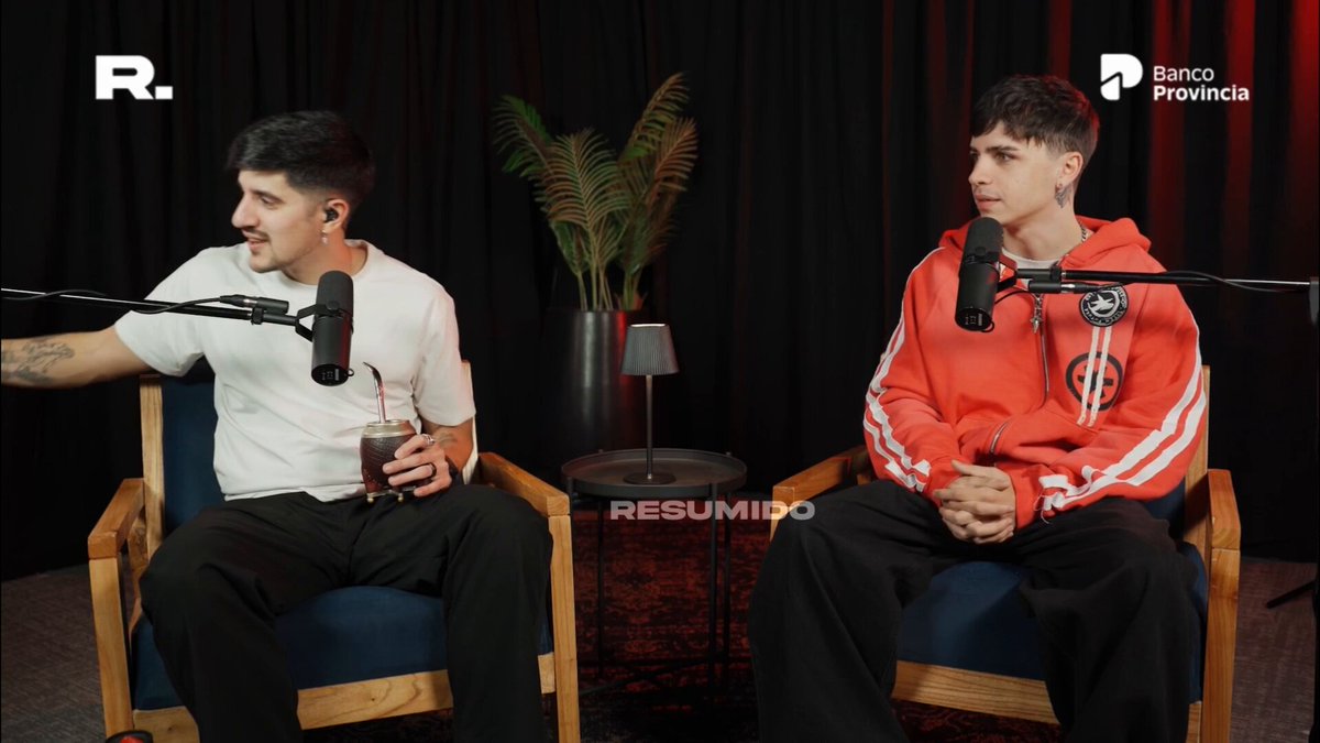 "Estoy de novio, feliz, soy re intenso"

Estuvimos Mano a Mano con Mernuel y nos contó cómo vive su presente amoroso y confirmó que está en su mejor momento