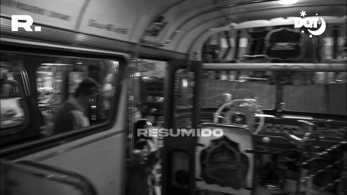 "Tiene la pintura con glitter"

"La Reini" conoció cómo eran los colectivos antes #DQT