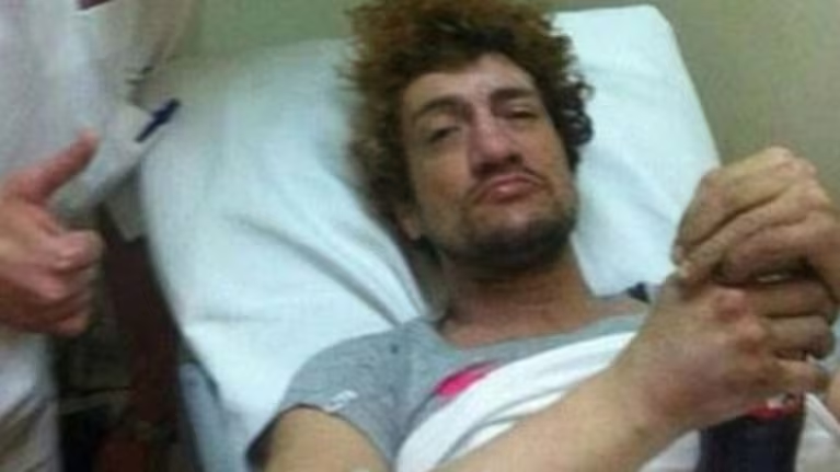 En 2014 esas causas llegaron a juicio.
El fiscal pidió 4 años de prisión. Pero el tribunal declaró a Pity inimputable y ordenó que realizara tratamiento por sus adicciones.
Dos años después, Casació