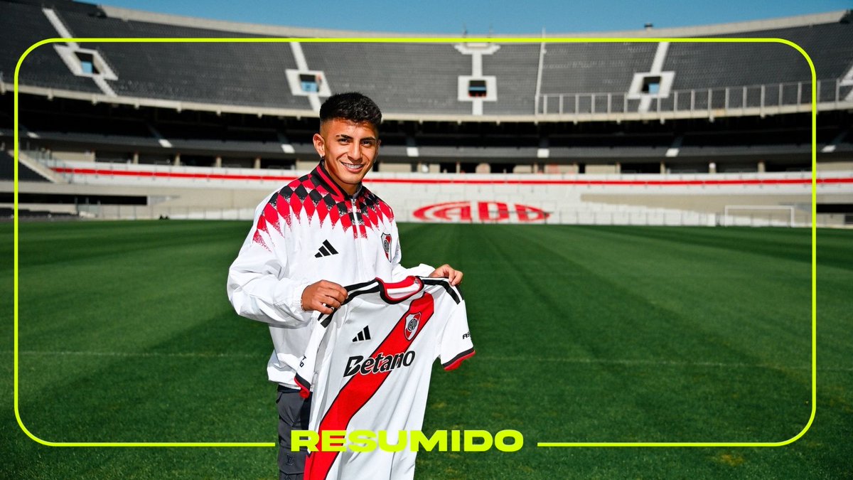 Thiago Almada firmó su contrato con River hasta el 31 de diciembre de 2030