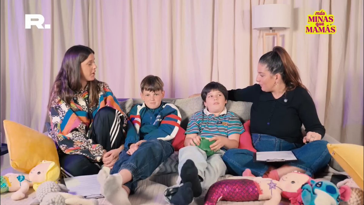 “NO ENTIENDO CÓMO SE SIENTAN QUIETAS A HABLAR”

En Más Minas que Mamás estuvieron los hijos de Juana y Vicky y nos contaron cositas que no entienden de la adultez
