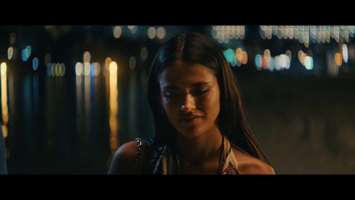 Salieron las primeras imágenes de  "The Last Sunrise"