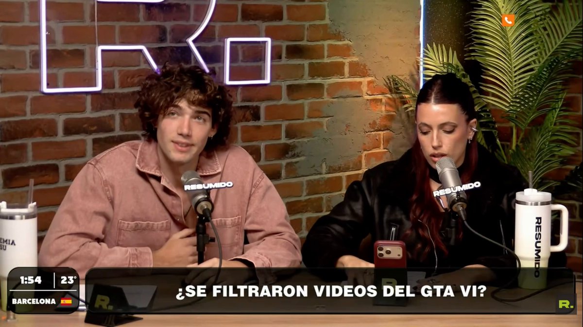 "Se habla de que Nico Paz iniciaría acciones legales"

Rolo Barbano explicó qué sucedió con el video viral de La Selección, antes de salir a la cancha, hecho con inteligencia artificial #DQT