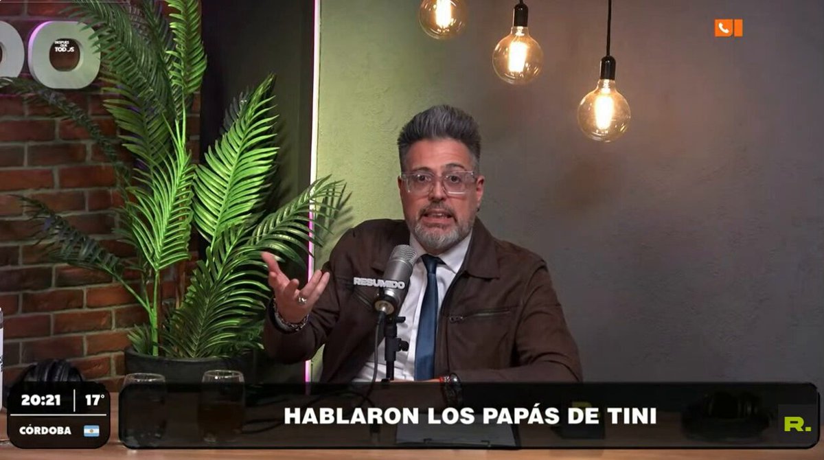 “La única que habló mal de la familia Stoessel fue Maru Botana, y con razón”.

Rolo Barbano contó el conflicto que tuvo Maru Botana con una franquicia de su pastelería, cuyos propietarios eran los Sto