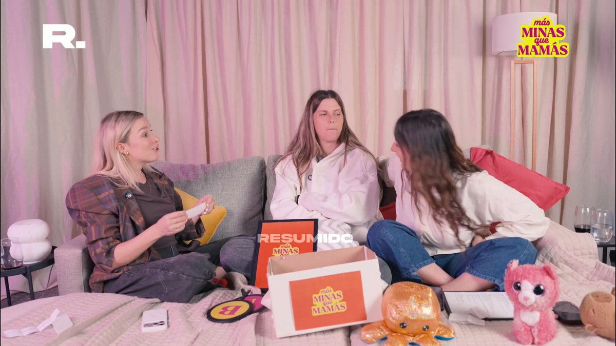 “Es peor ser mamá en esta era, que unas pasadas”

Sofi Pachano opinó en Más Minas que Mamás sobre la presión de ser madre en la actualidad y lo comparó con otras épocas