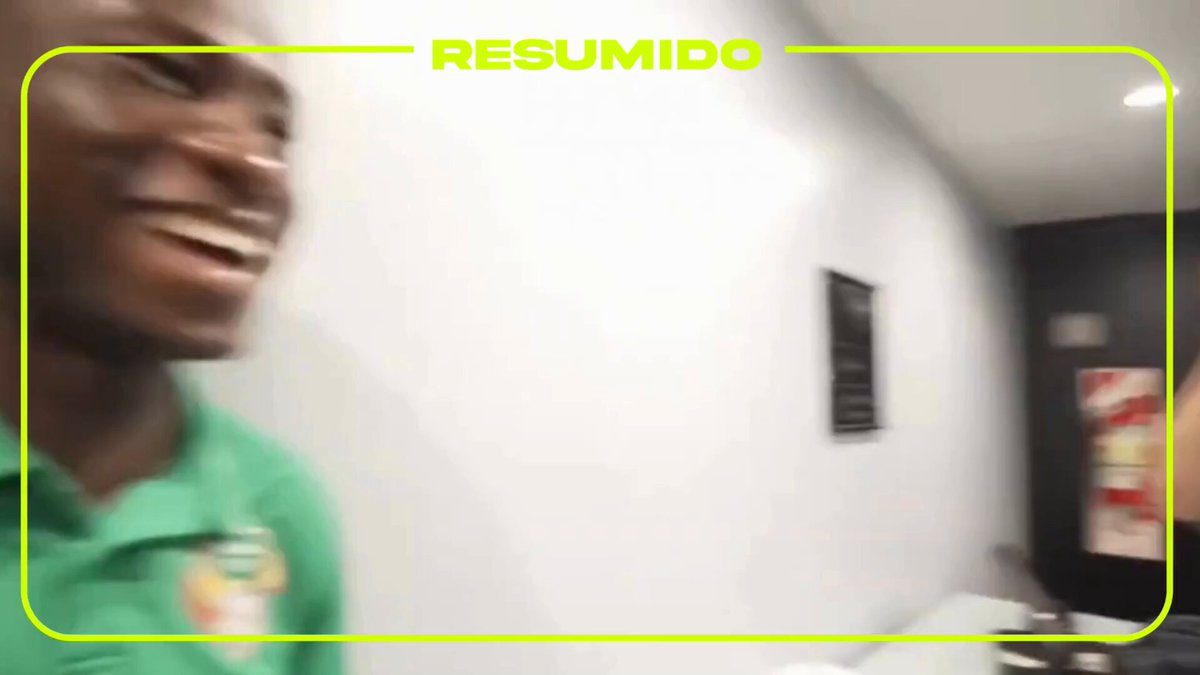 Los jugadores de Benín conocieron a Marquitos Giles y quedaron completamente conquistados😂🇧🇯
