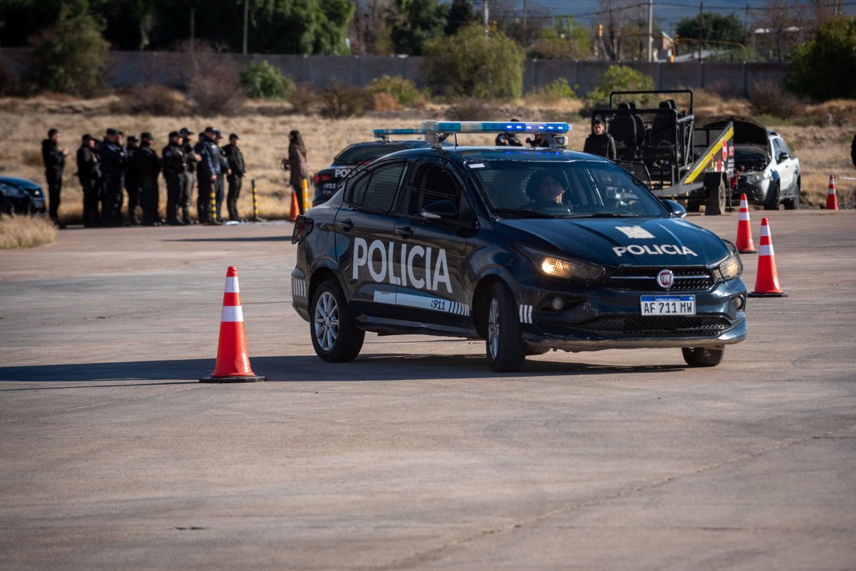 La joven fue derivada a un hospital para una evaluación y la Justicia abrió una investigación por la falsa denuncia

Además, el Gobierno de Mendoza anunció que buscará recuperar el dinero gastado en e
