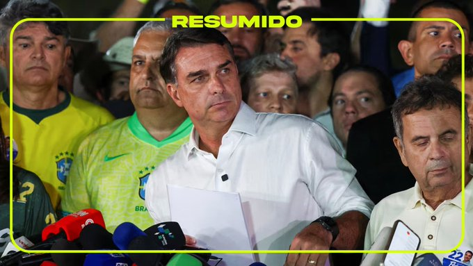 Flávio Bolsonaro llegó a Estados Unidos junto a su familia, después de pedirle asilo político a Donald Trump

Se reunió con su hermano, Eduardo, en Miami y el gobierno de Estados Unidos aceptó otorgar
