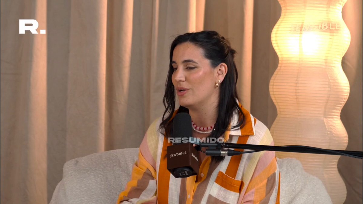 🗣️ “MI HIJA ROMPIÓ EL SILENCIO CON LA FRASE: ‘UN PASO A LA VEZ’”

 Julieta Díaz Braceli contó en SENSIBLE la historia de su hija Amelia, diagnosticada con leucemia. Además, compartió la importancia de